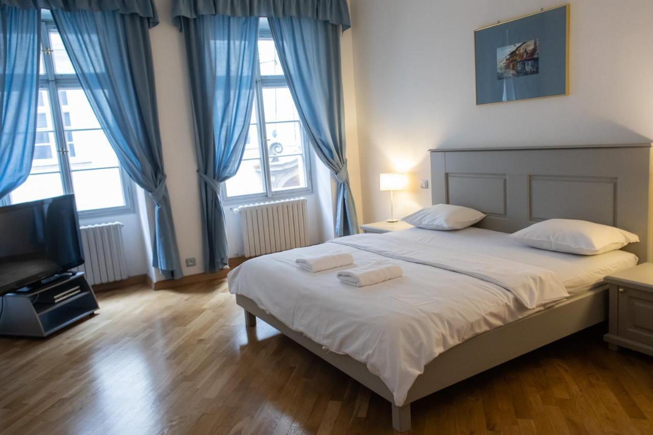 Apartamento Thunovska *